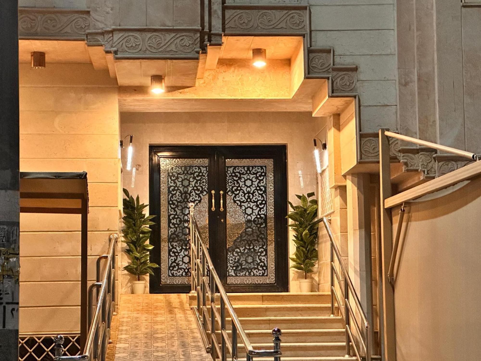 فاخر قرب المسجد النبوي 306 دخّول ذاتي Self Check In *